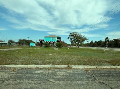 260 E Deberry Avenue Aransas Pass TX 78336