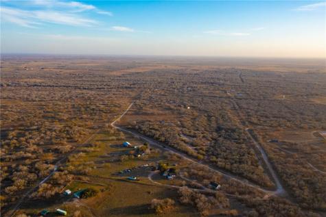22364 Private Road 1080 Mathis TX 78368