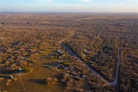 22364 Private Road 1080 Mathis TX 78368