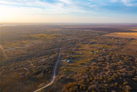22364 Private Road 1080 Mathis TX 78368