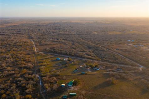 22364 Private Road 1080 Mathis TX 78368