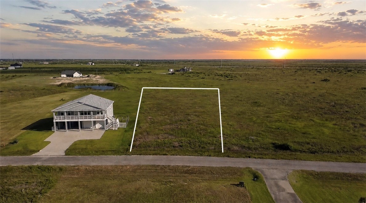 140 Sunrise Drive Rockport TX 78382