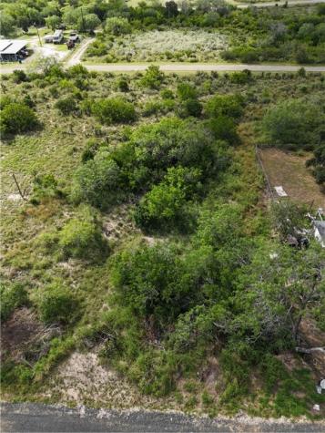 106 & 108 Navaho Sandia TX 78383