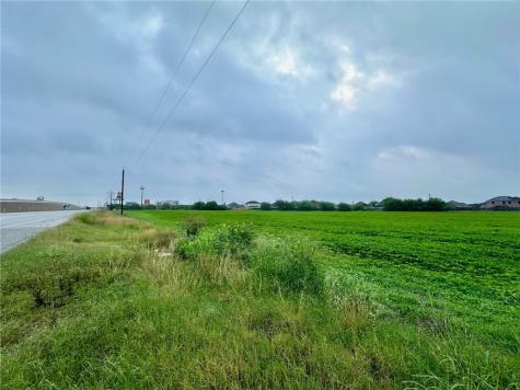 00 Us Highway 77 & Schubert Drive Kingsville TX 78363