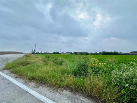 00 Us Highway 77 & Schubert Drive Kingsville TX 78363