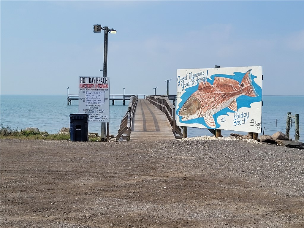 130 Saint Charles W Rockport TX 78382