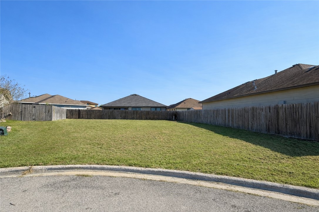7210 Lake Bliss Corpus Christi TX 78414