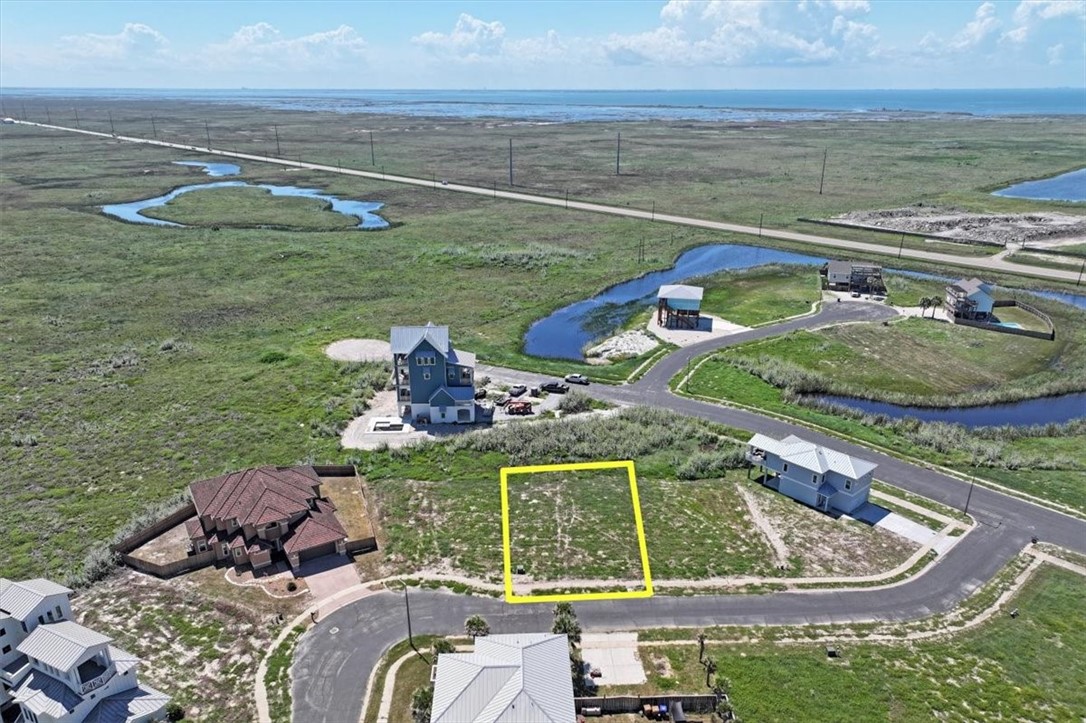 137 Bikini Drive Port Aransas TX 78373
