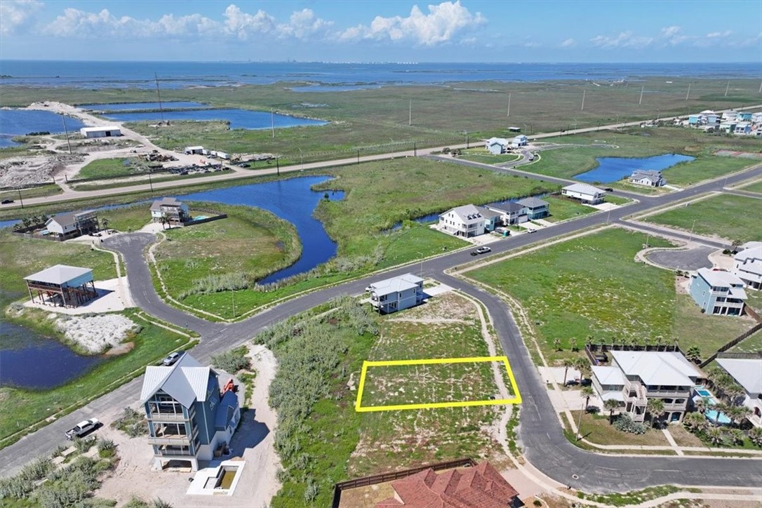 137 Bikini Drive Port Aransas TX 78373