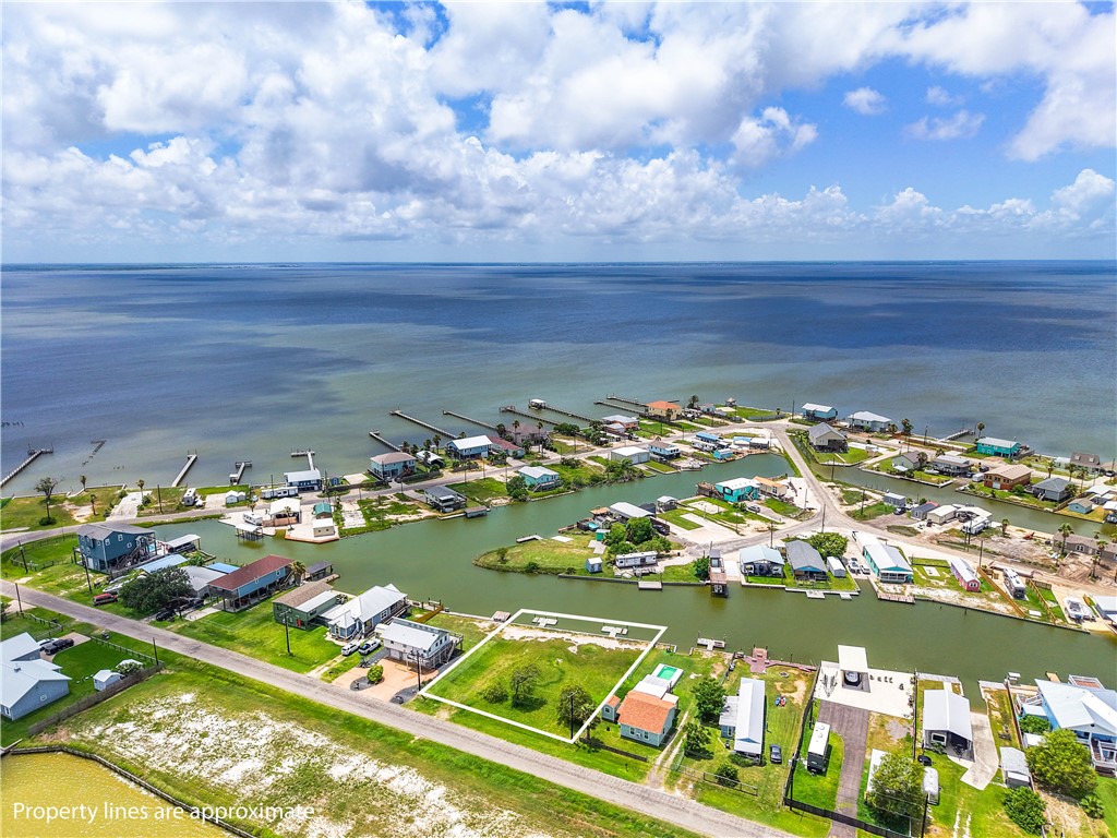 525 Copano Cove Rockport TX 78382