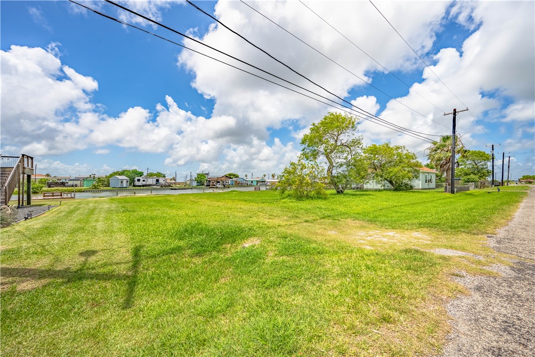525 Copano Cove Rockport TX 78382