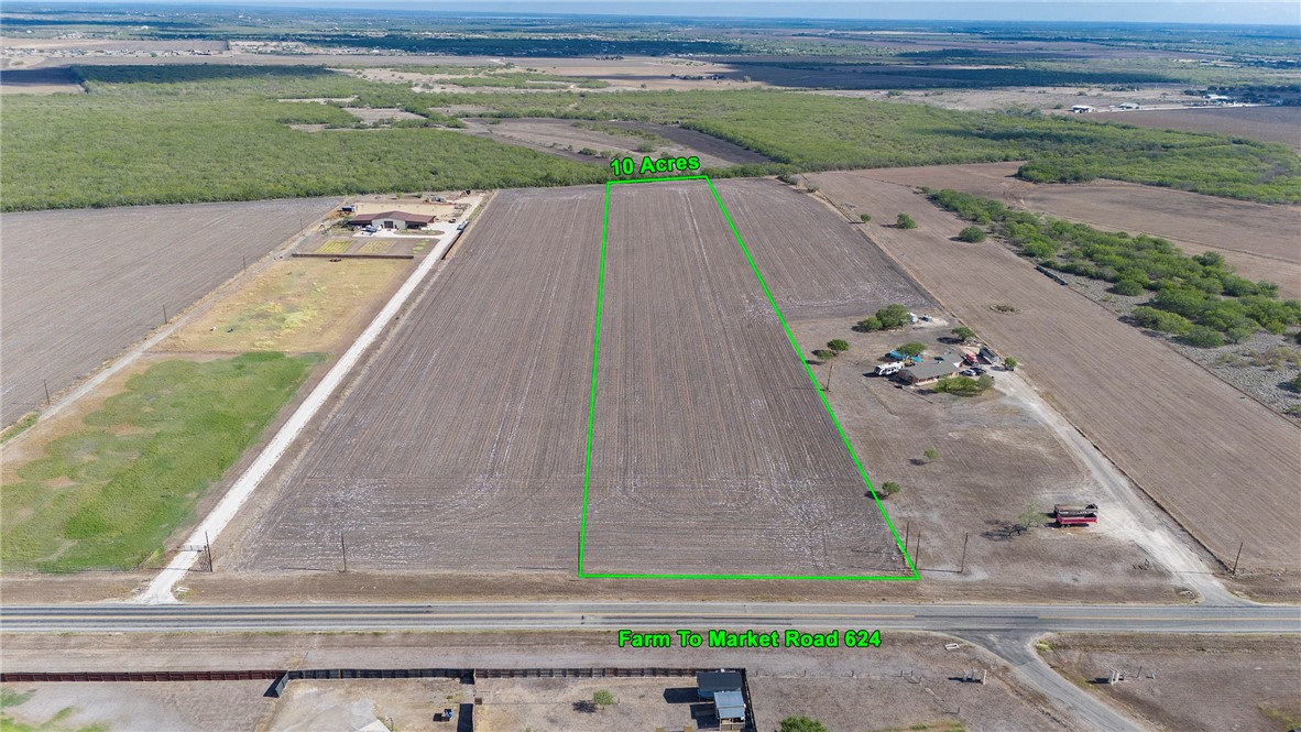 1157 Fm 624 W Orange Grove TX 78372