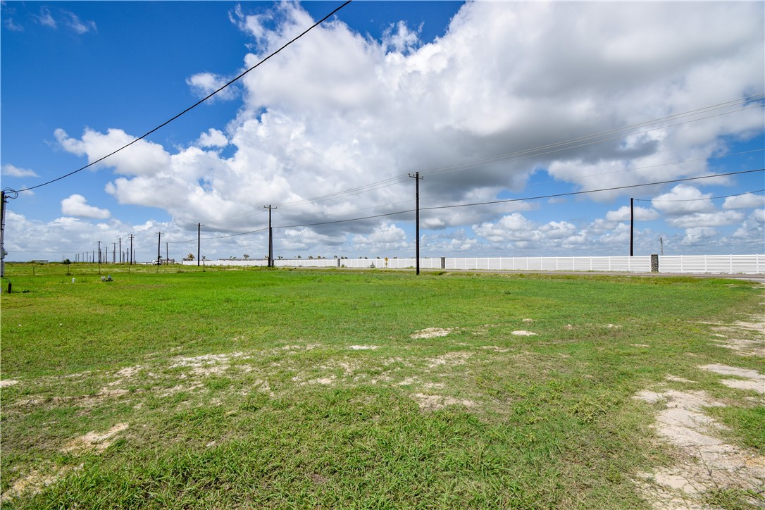 510 Rattlesnake Point Rockport TX 78382