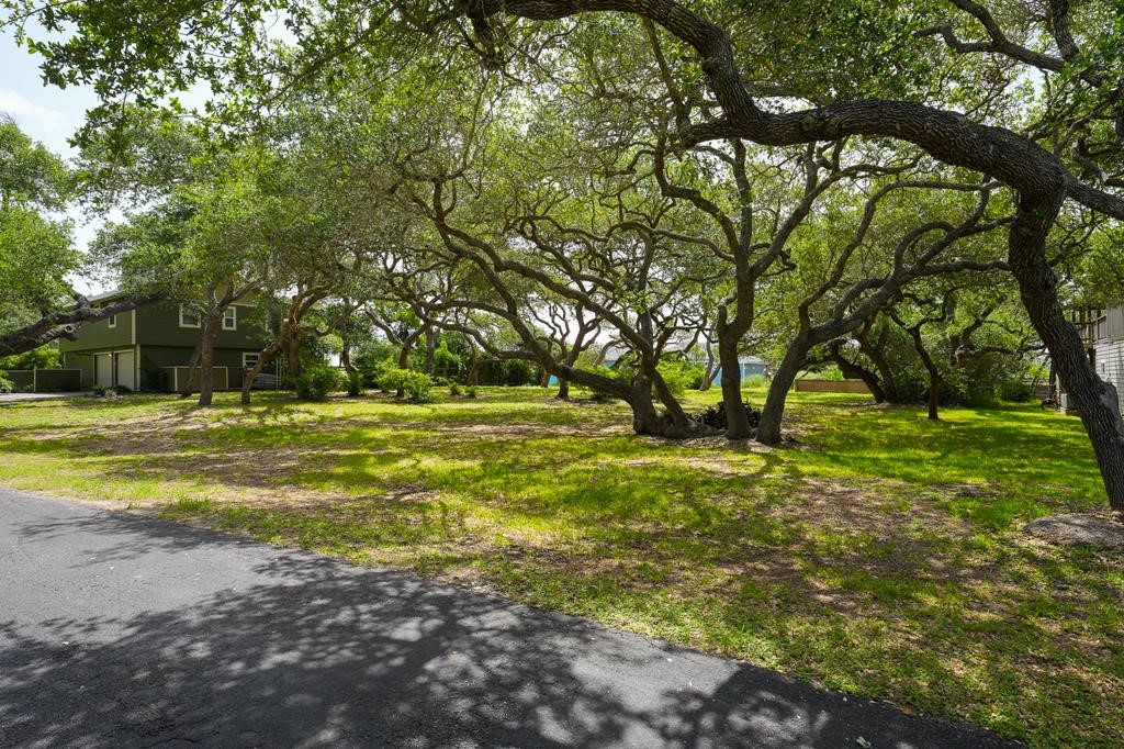 9 Bahama Street Rockport TX 78382
