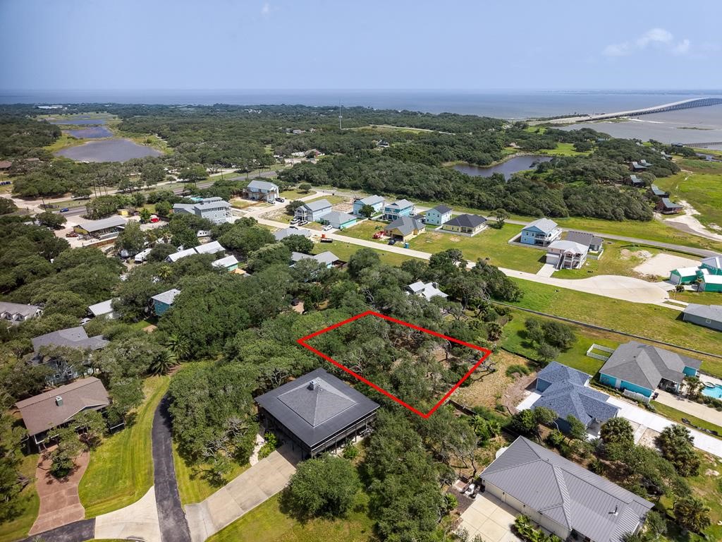 9 Bahama Street Rockport TX 78382