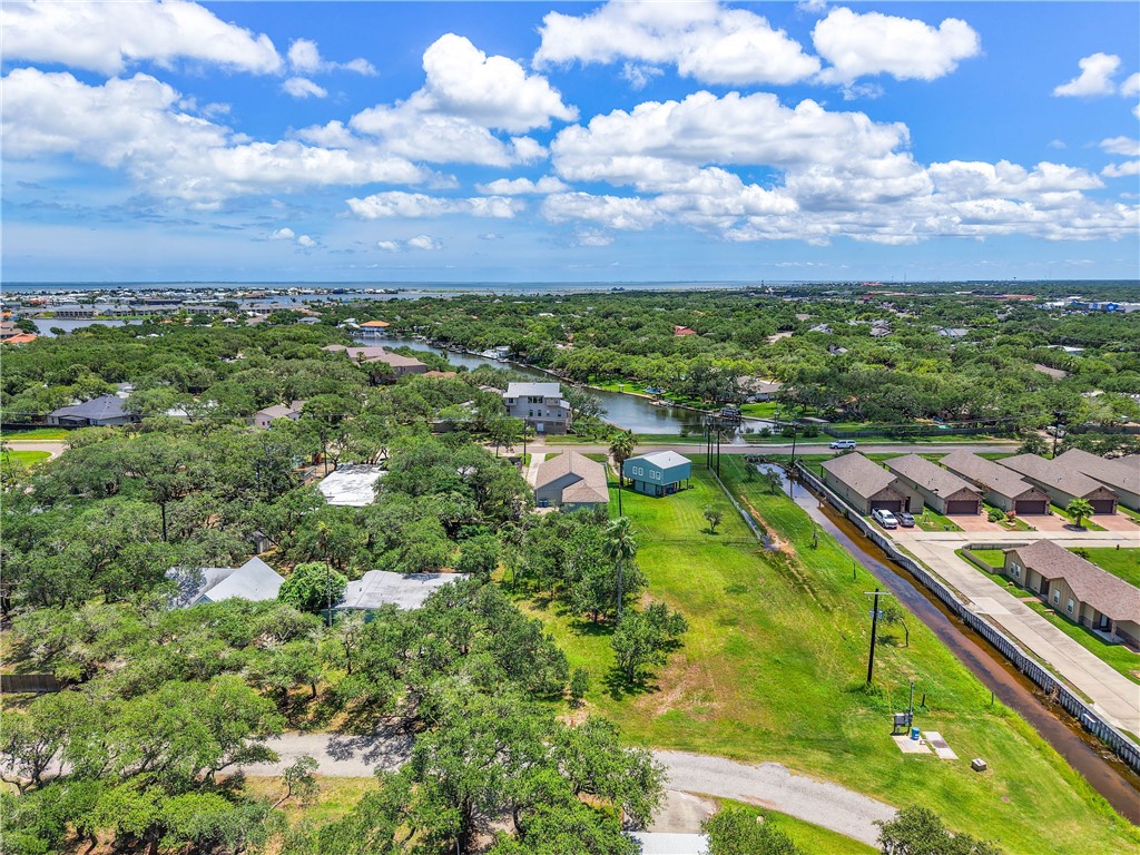 210 Timber Lane Rockport TX 78382