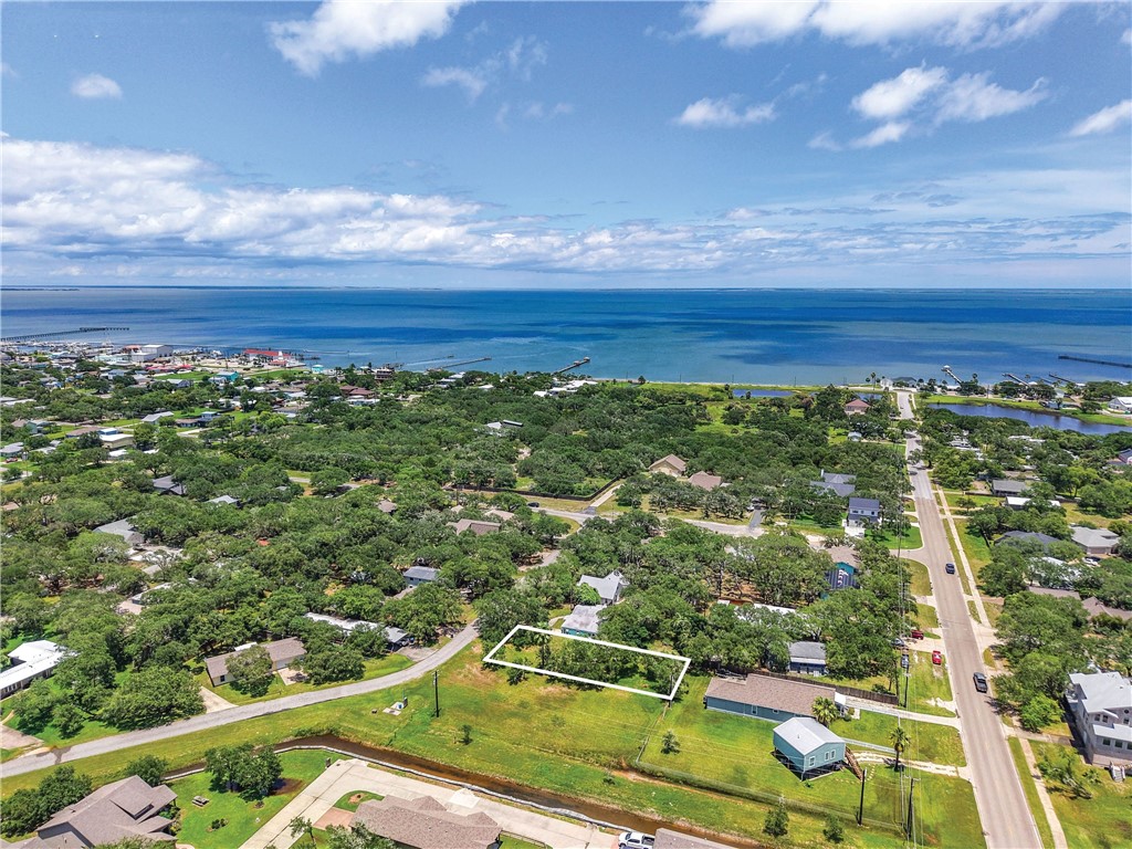 210 Timber Lane Rockport TX 78382
