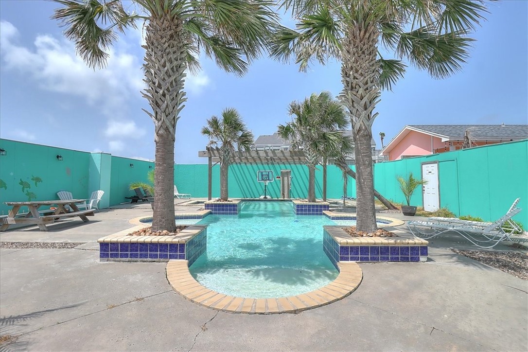 6233 State Highway 361 5 Port Aransas TX 78373
