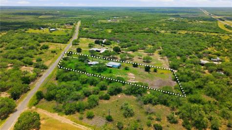 531 County Road 231 Orange Grove TX 78372