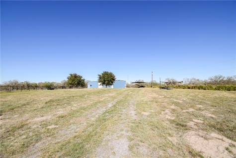 23250 Cr 1038 Mathis TX 78368