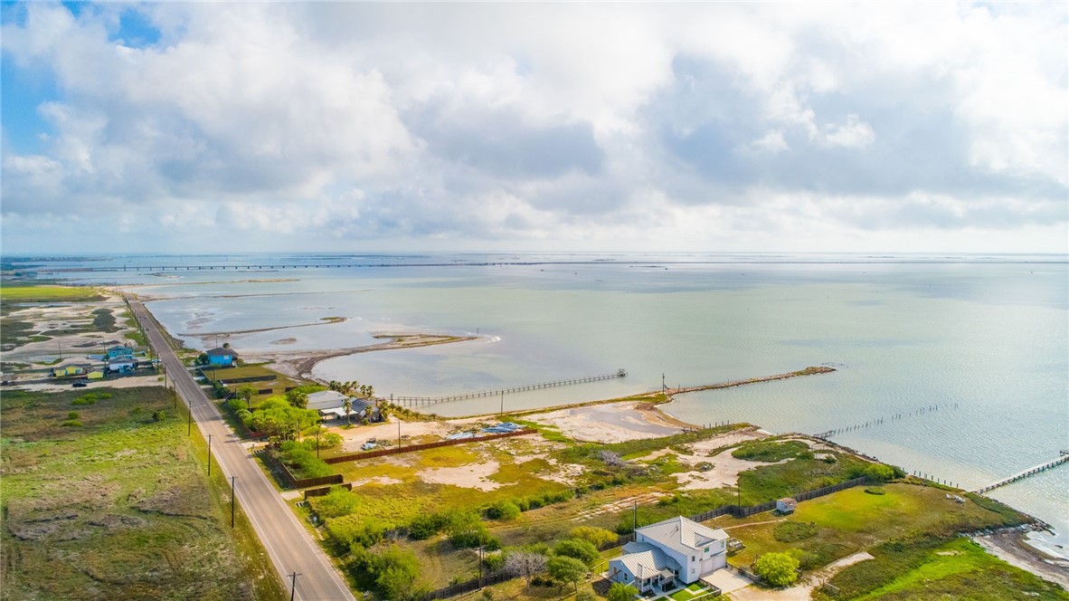2217 Laguna Shores Corpus Christi TX 78418