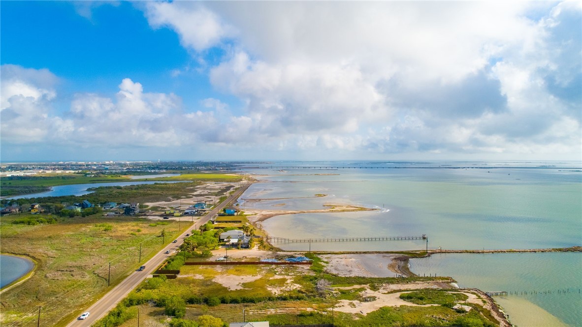 2217 Laguna Shores Corpus Christi TX 78418