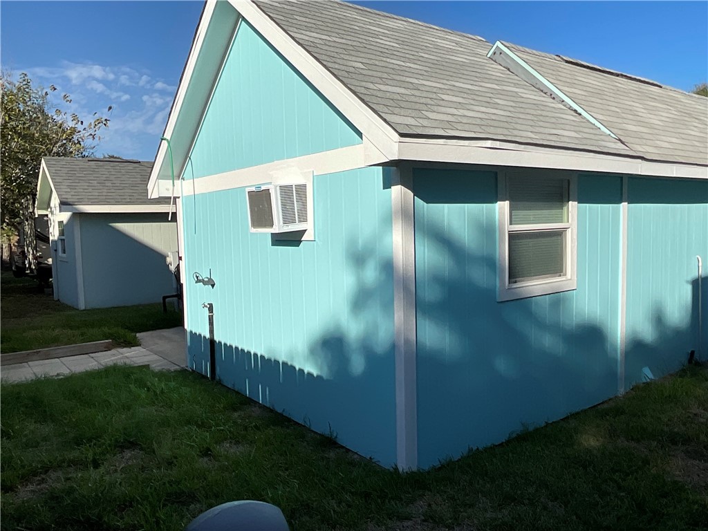 1406 W Corpus Christi Street 18 Rockport TX 78382