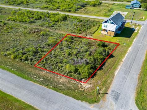 444 Forest Oak Lane Rockport TX 78382