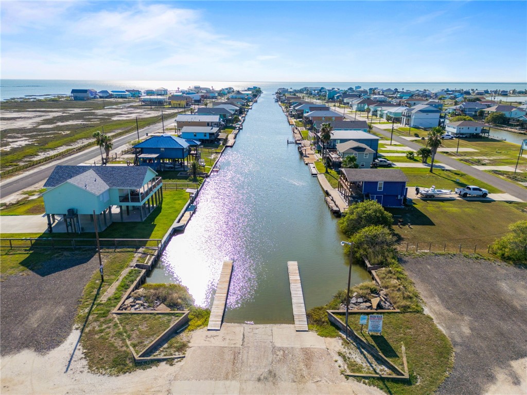 444 Forest Oak Lane Rockport TX 78382