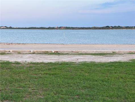 2913 N Oso Parkway Corpus Christi TX 78414