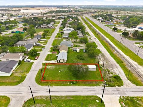 102 Marilyn Drive Gregory TX 78359