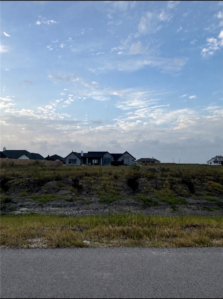 1477 Dancing Elk Drive Corpus Christi TX 78415