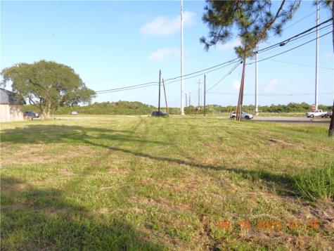 1901 Flour Bluff Drive Corpus Christi TX 78418
