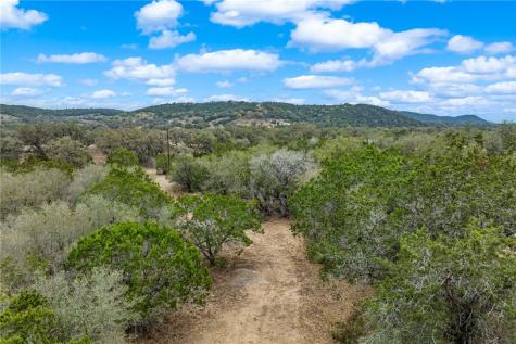 40 Ef Whitetail Run Uvalde TX 78801