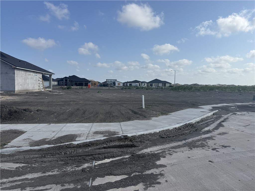 1485 Irigoyen Court Corpus Christi TX 78415