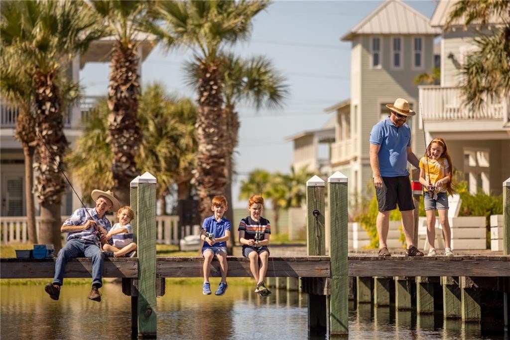 512 Coastline Drive Port Aransas TX 78373