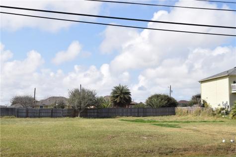 1214 Laguna Shores Corpus Christi TX 78418
