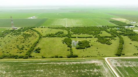 000 Gin Road Bayside TX 78340