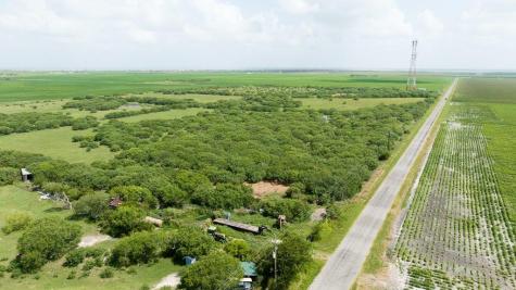 000 Gin Road Bayside TX 78340