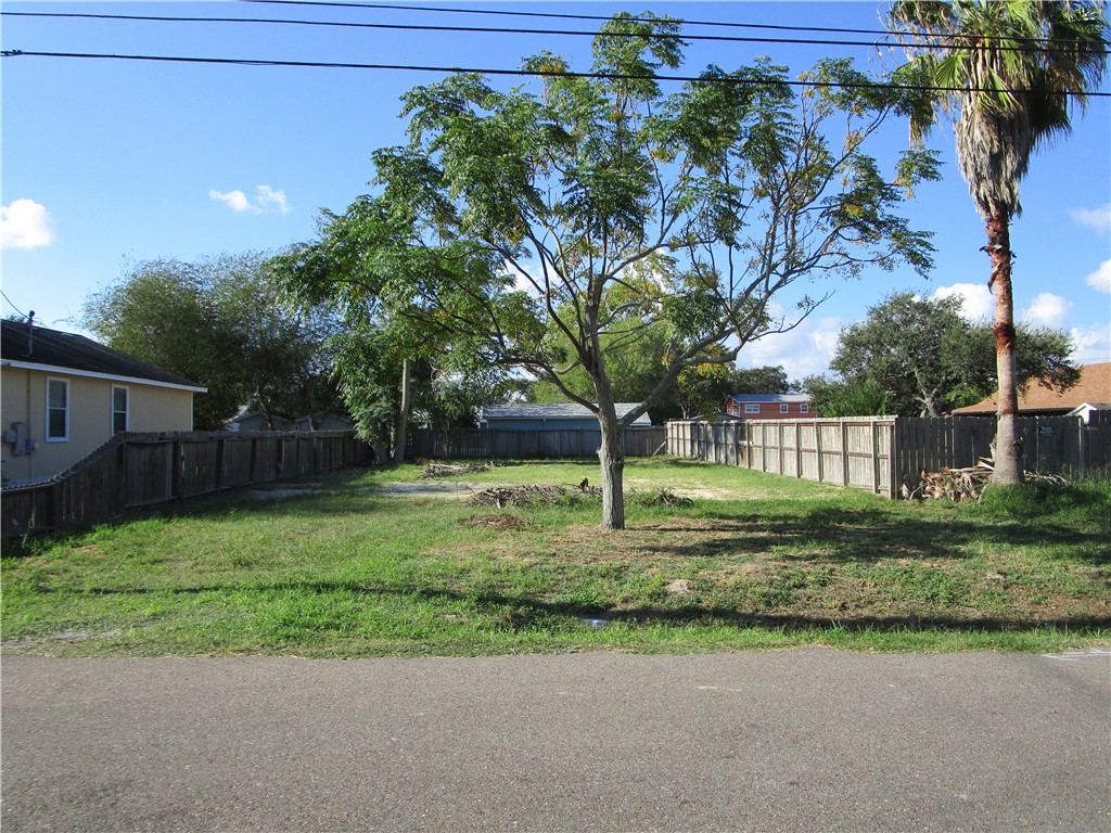 625 June Drive Corpus Christi TX 78418