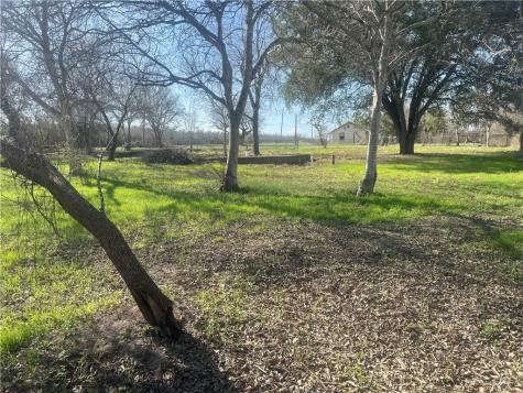 9561 County Road 509 Mathis TX 78368