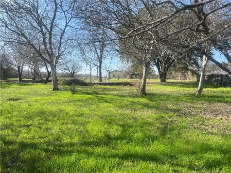 9561 County Road 509 Mathis TX 78368