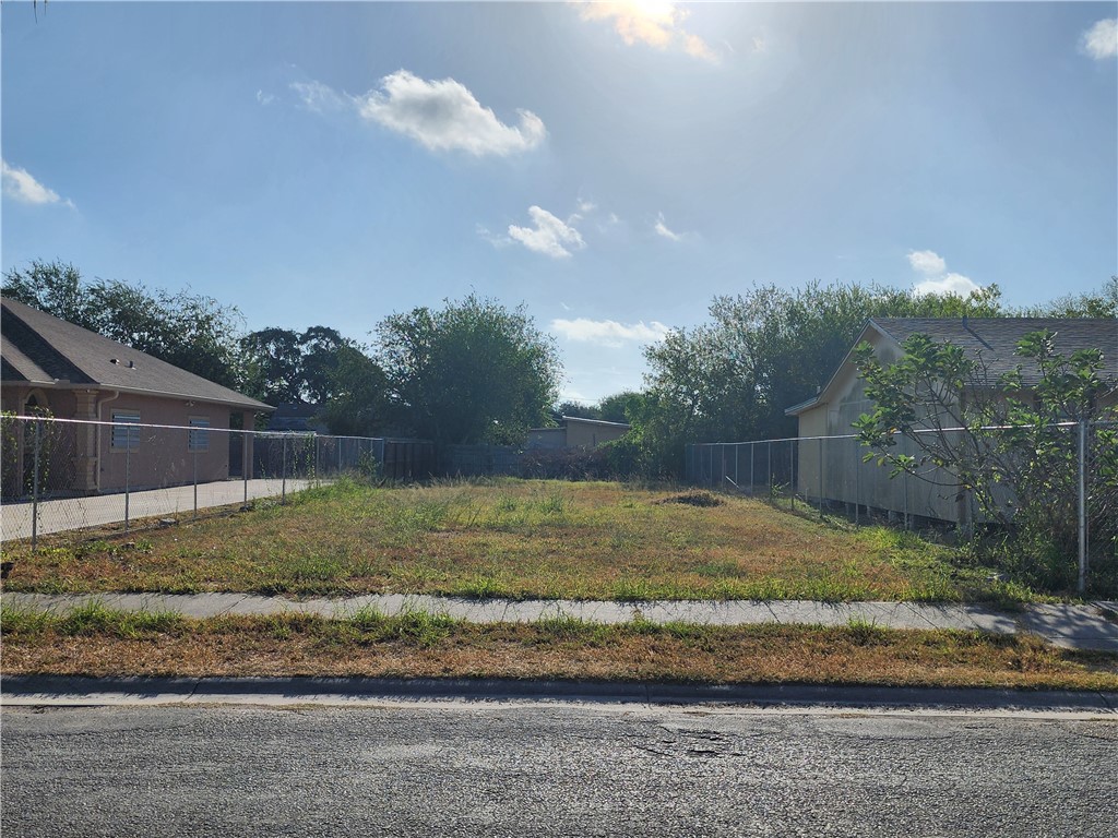 742 Cheyenne Street Corpus Christi TX 78405