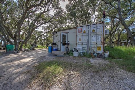 301 Kring Aransas Pass TX 78336