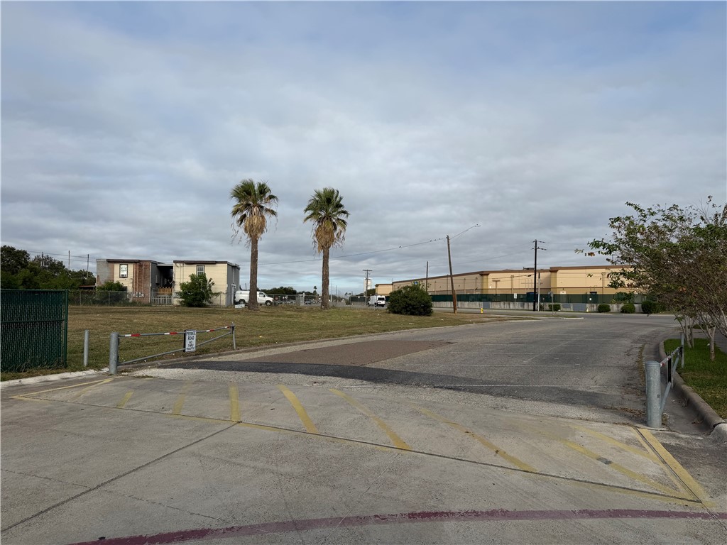 4629 Gollihar Corpus Christi TX 78411