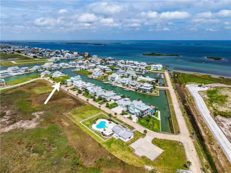 1029 Fiji Drive Rockport TX 78382