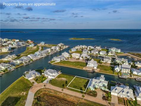 1029 Fiji Drive Rockport TX 78382