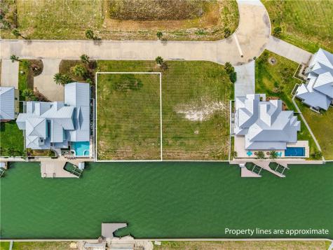 1029 Fiji Drive Rockport TX 78382