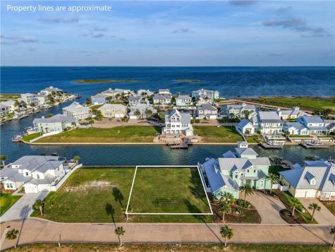 1029 Fiji Drive Rockport TX 78382