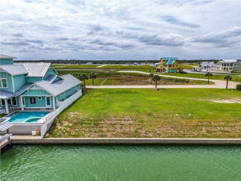 1029 Fiji Drive Rockport TX 78382